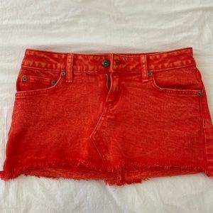 CARMAR red low waist micro mini denim skirt size 25